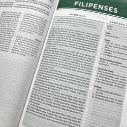 Bíblia de estudo Max Lucado - capa verde